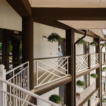 Villa Marina Solotvyno Exterior photo